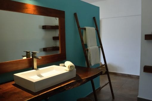 Master Suite (sea view) - Image 6